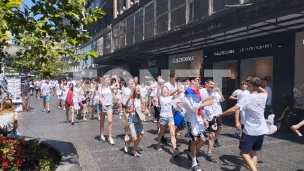 Defile đaka u Knez Mihailovoj